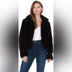 NWT SILENT NEW YORK Women's Black Faux Fur Cropped Open Jacket - XSmall